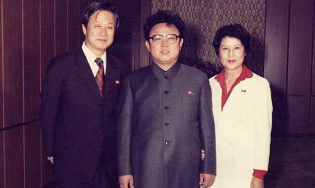 The Lovers and the Despot 2