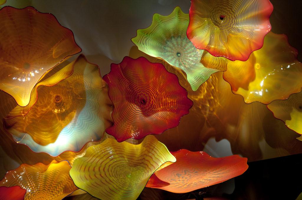 13.2 Dale Chihuly Autumn Gold Persian Wall Detail