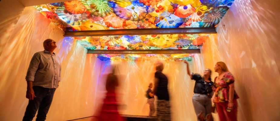 Chihuly Then and Now Persian Ceiling 1 copy