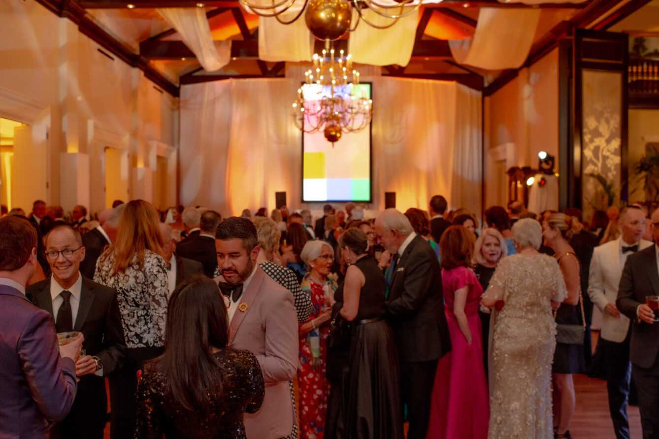 Fancy Renaissance Ball SOLD OUT - 50th Annual Renaissance Ball | Oklahoma City Museum of Art ...