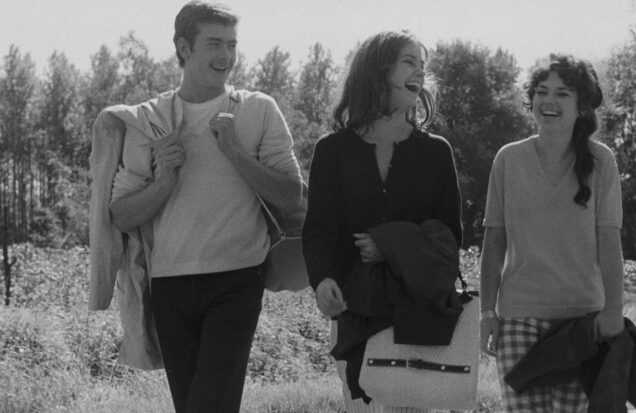 A film still from Adieu Philippine