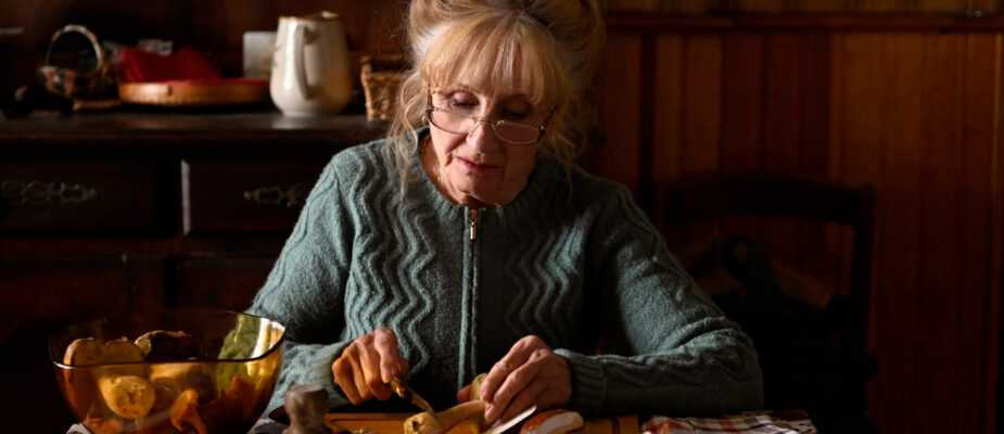 A film still from When Fall is Coming