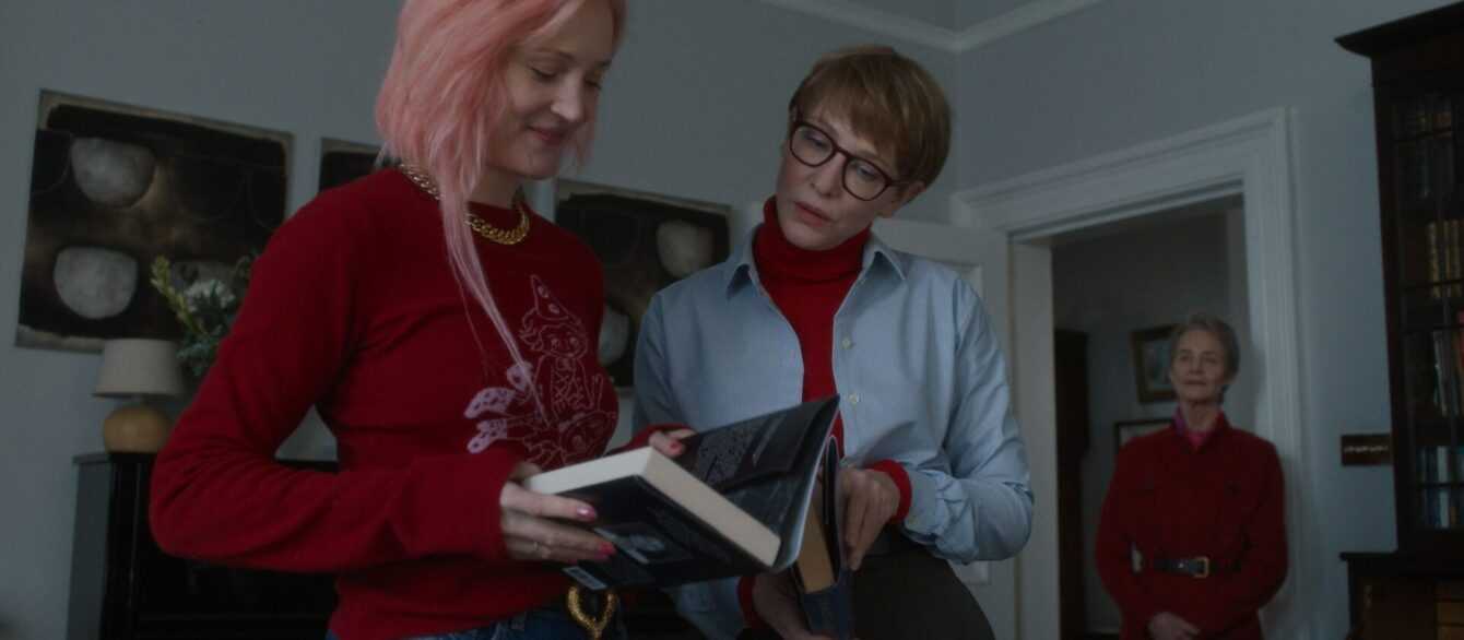 A Film Still from Father Mother Sister Brother RESIZE 040 FMSB © Vague Notion 2024 Yorick Le Saux