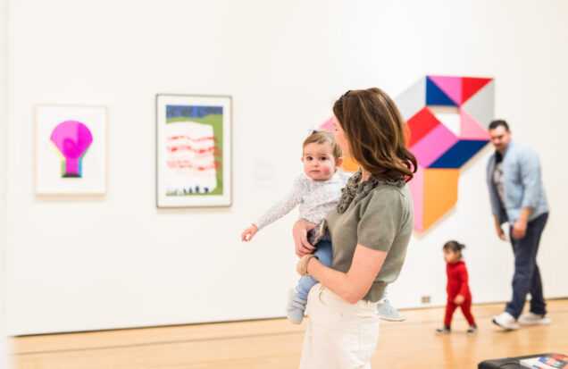 okcmoa holiday frames 384