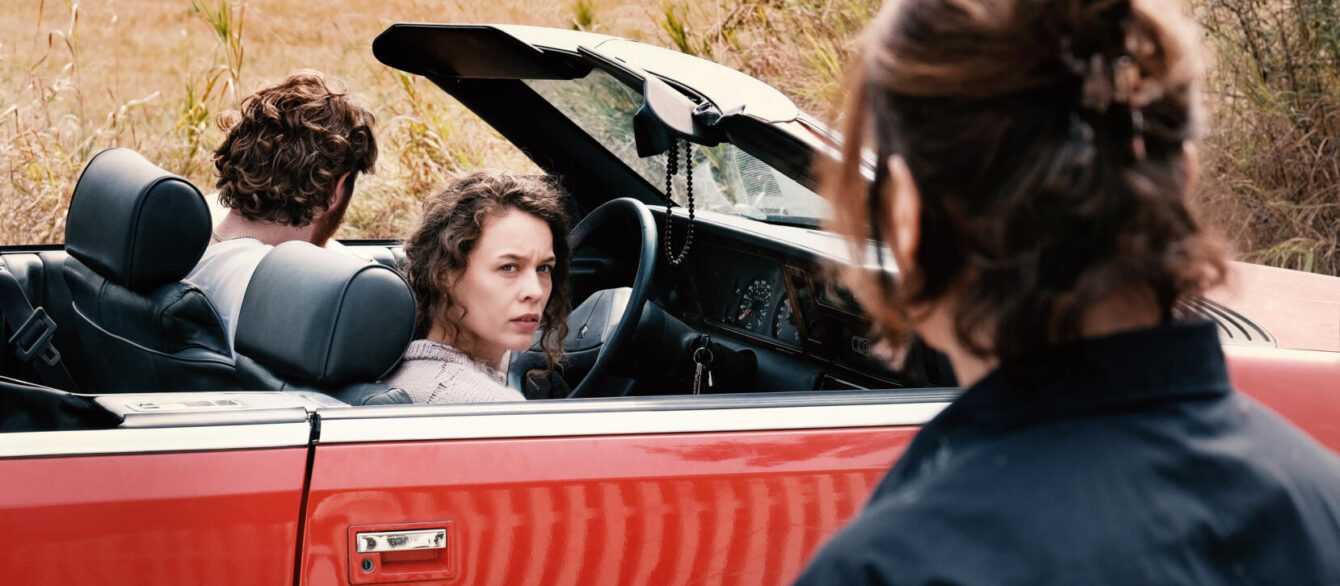 MIROIRS NO. 3, Still 01 Paula Beer Foto Christian Schulz, (c) Schramm Film (small)