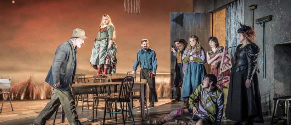 The cast of The Playboy of the Western World at the National Theatre. (c) Marc Brenner