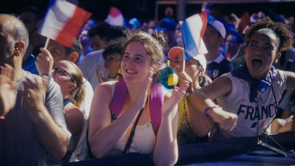A film still from That Summer in Paris